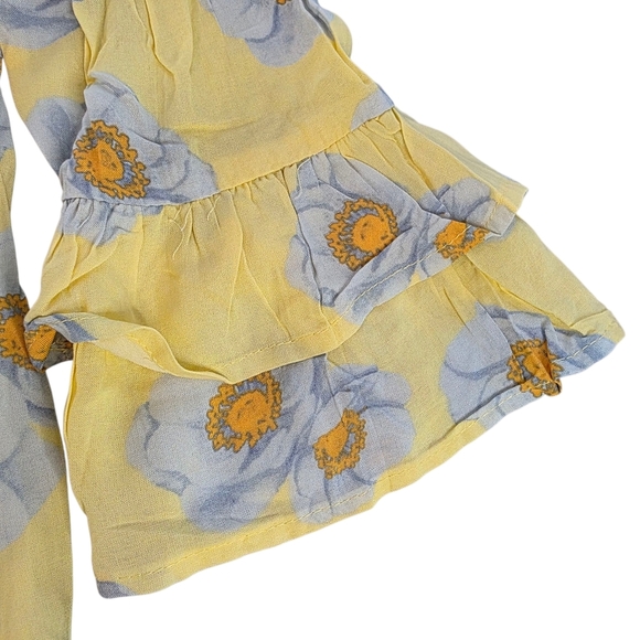 🌼 Butter Yellow Floral Off-Shoulder Bell 3/4 Sleeve 100% Rayon Top - Size L 🌼 - Picture 3 of 6